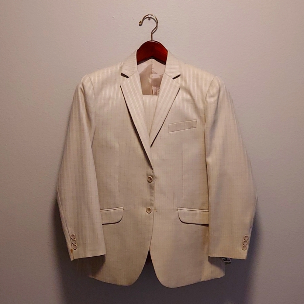 BJK Boys Full Matching Suit Size 16
